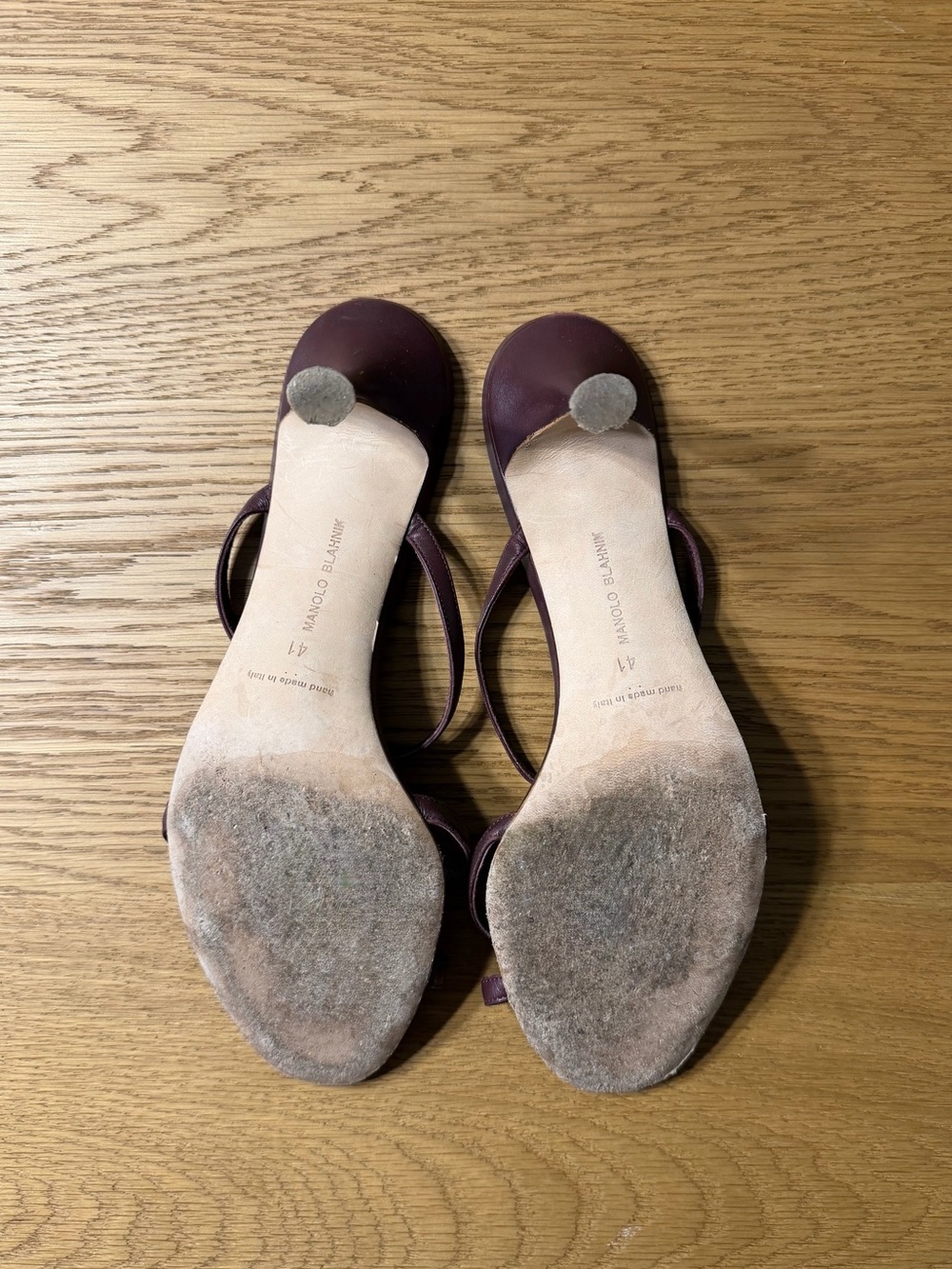 Manolo Blahnik Burgundy Strappy Leather Heeled Sandals - Picture 4 of 4